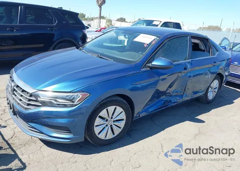 2019 Volkswagen Jetta 1.4T R-Line/1.4T S/1.4T Se z USA, uszkodzony, nr VIN 3VWC57BU7KM051726
